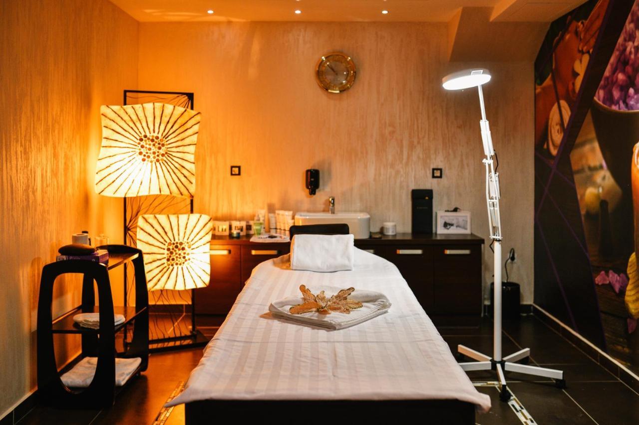 Wellness & Spa Hotel Acd Herceg Novi Exterior foto